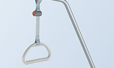 Lifting pole with 4 holding pins